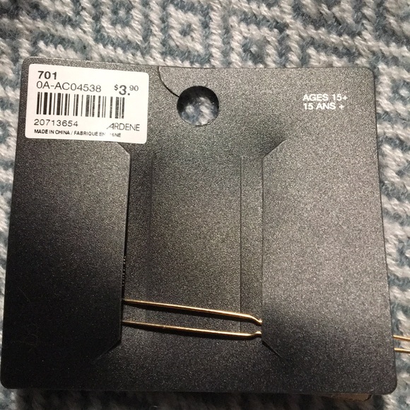 Hair clip - Picture 2 of 2